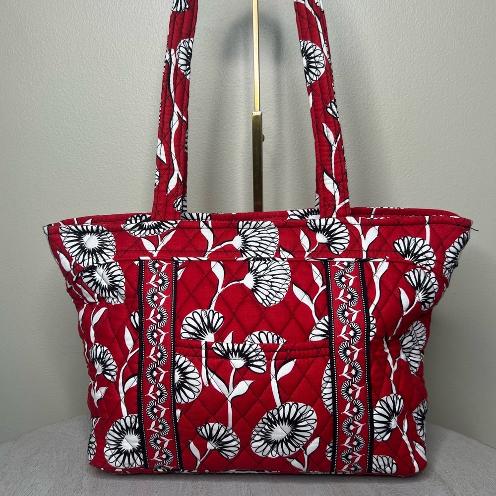 Vera Bradley Deco Daisy Betsy Floral Tote Bag